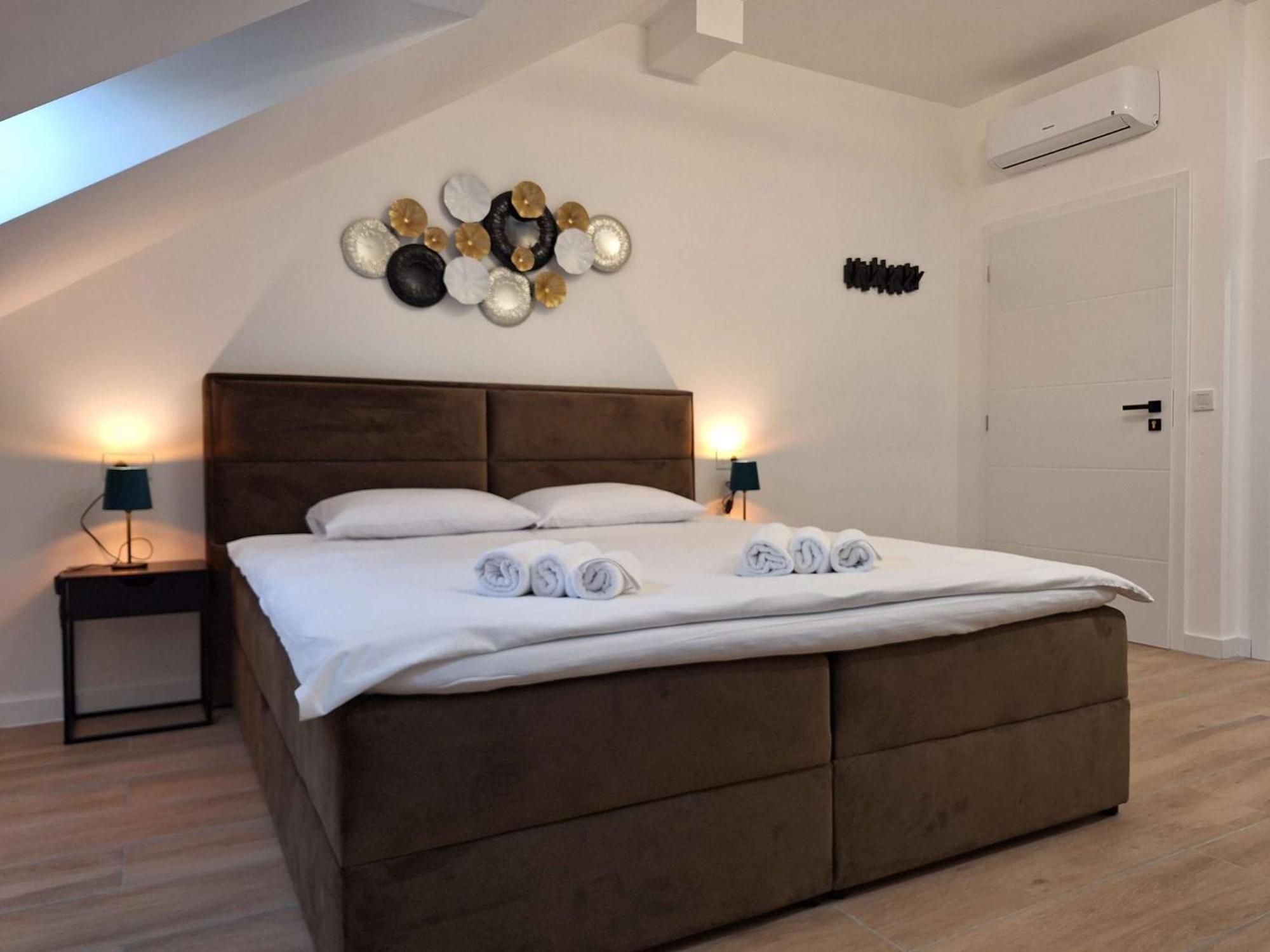 Comfort Apartments Remiza Zagreb Buitenkant foto